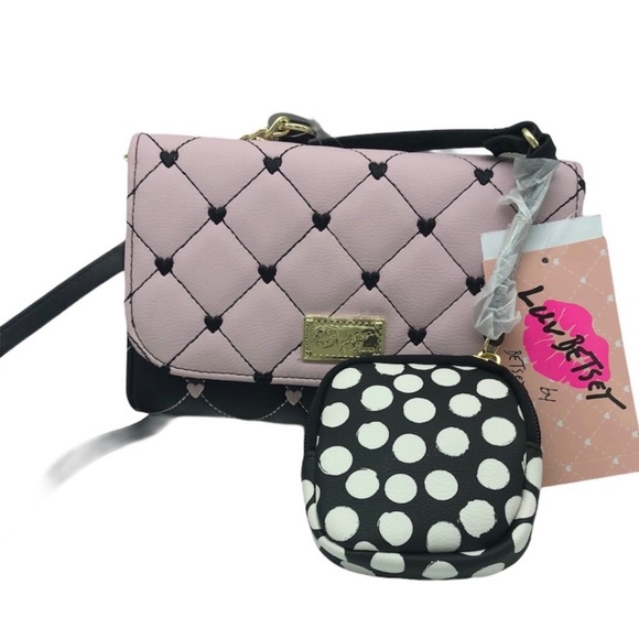 Betsey Johnson Heart Quilted Crossbody Bag Women - Picture 1 of 6
